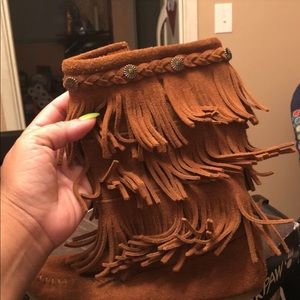Girl boots
